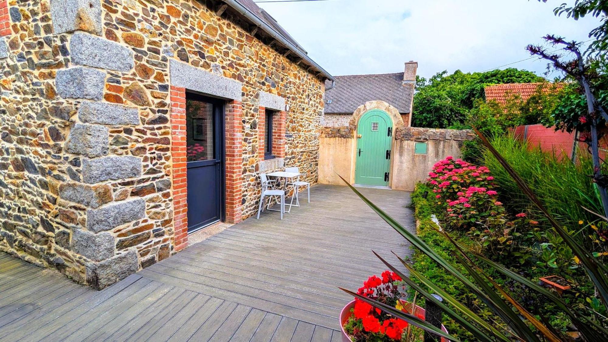 La Guesthouse - A Deux Pas Du Sentier Des Douaniers Pordic Ngoại thất bức ảnh